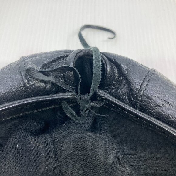 Vtg 1960 fashion black leather cap hat size large adjustable to 21 1/2"-23" - Picture 5 of 5